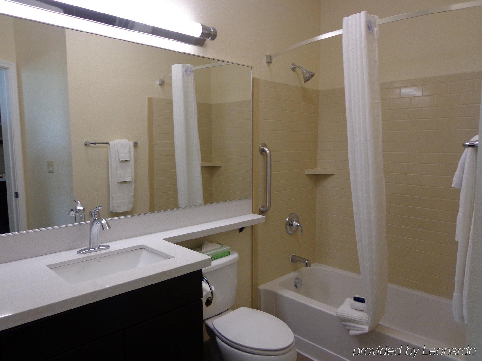 Travelodge By Wyndham Odessa Exterior photo